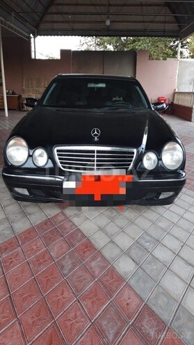 Mercedes E 220 d 2000, 187,000 km - 2.2 l - Qazax
