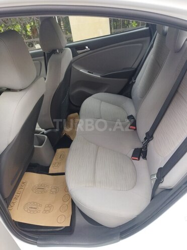 Hyundai Accent 2017, 123,000 km - 1.6 л - Bakı