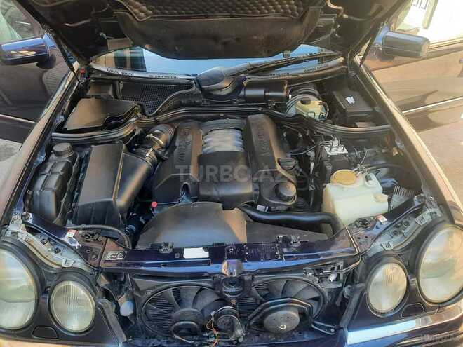 Mercedes E 280 1998, 446,700 km - 2.8 l - Bakı