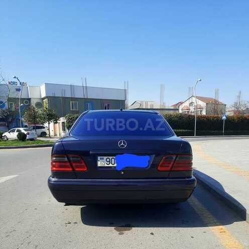 Mercedes E 280 1998, 446,700 km - 2.8 l - Bakı