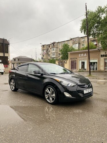 Hyundai Elantra 2013, 235,000 km - 1.8 l - Şirvan