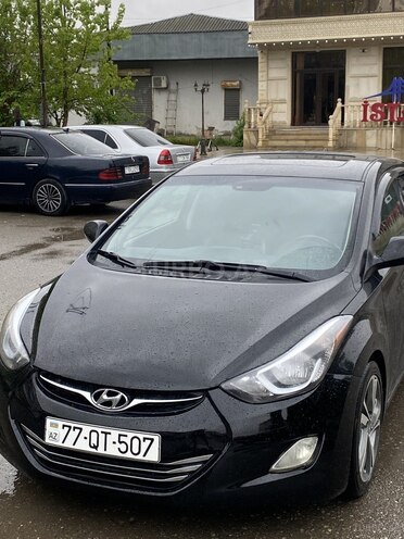 Hyundai Elantra 2013, 235,000 km - 1.8 l - Şirvan