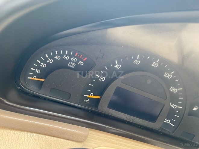 Mercedes C 240 2003, 200,000 km - 2.6 л - Bakı