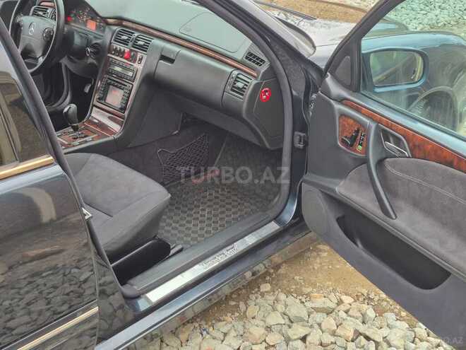 Mercedes E 280 2000, 440,000 km - 2.8 l - Sumqayıt
