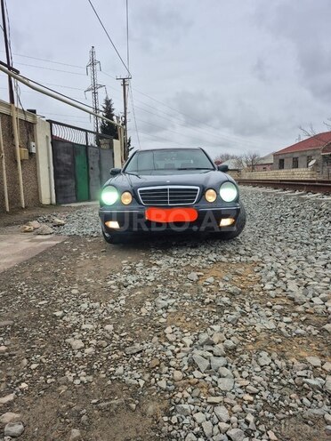 Mercedes E 280 2000, 440,000 km - 2.8 l - Sumqayıt