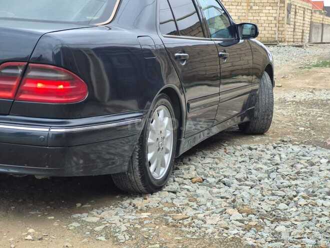 Mercedes E 280 2000, 440,000 km - 2.8 l - Sumqayıt