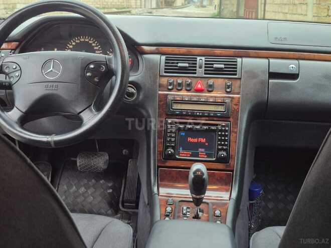 Mercedes E 280 2000, 440,000 km - 2.8 l - Sumqayıt