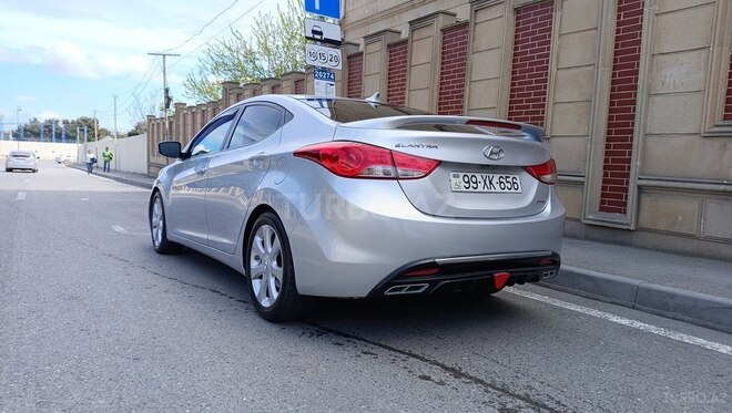 Hyundai Elantra 2013, 221,550 km - 1.8 л - Bakı