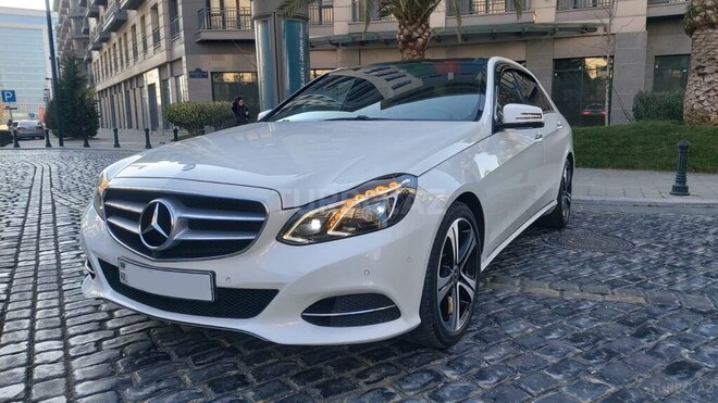 Mercedes E 250 4MATIC 2015, 95,700 km - 2.2 л - Bakı