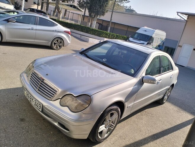 Mercedes C 200 2000, 532,621 km - 2.0 л - Sumqayıt