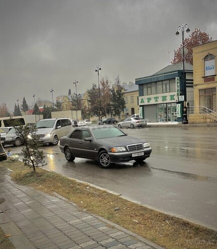 Mercedes C 240 1998, 370,000 km - 2.4 л - Gəncə