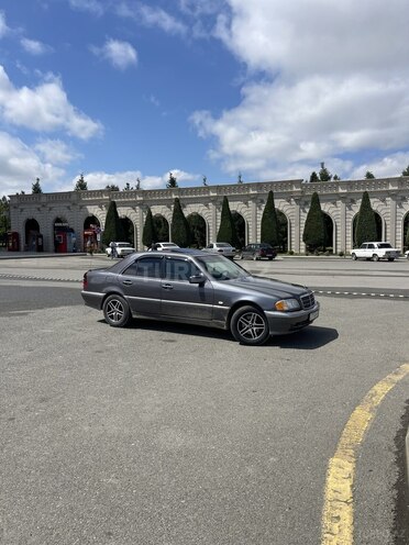 Mercedes C 240 1998, 370,000 km - 2.4 л - Gəncə