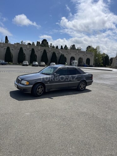 Mercedes C 240 1998, 370,000 km - 2.4 л - Gəncə