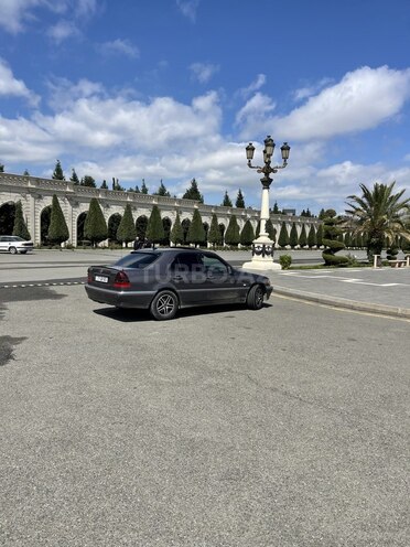 Mercedes C 240 1998, 370,000 km - 2.4 л - Gəncə