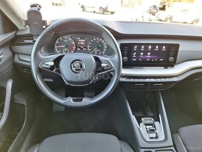 Skoda Octavia 2022, 53,500 km - 1.4 l - Bakı