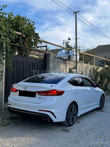 Hyundai Elantra 2018, 139,160 km - 1.5 л - Bakı