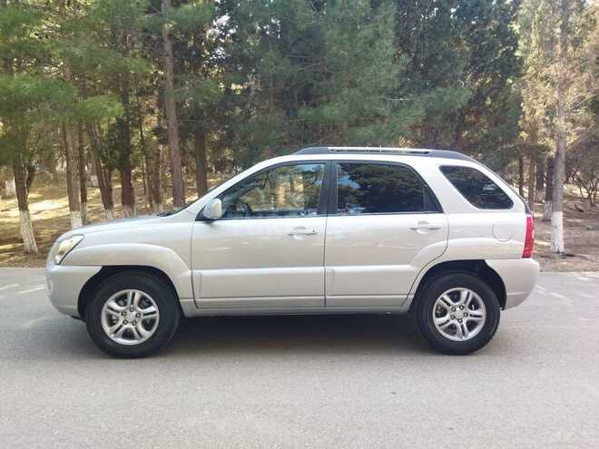 Kia Sportage 2006, 240,000 km - 2.0 l - Sumqayıt