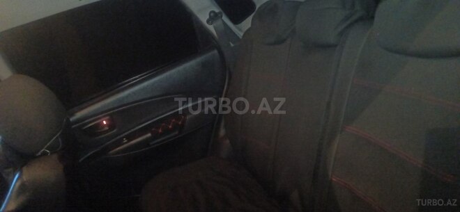 Hyundai Tucson 2006, 275,000 km - 2.0 л - Füzuli
