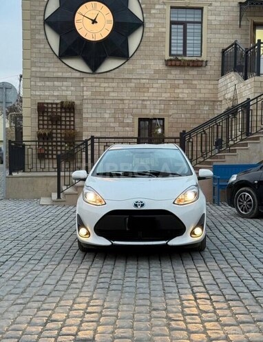Toyota Aqua 2019, 89,000 km - 1.5 l - Bakı