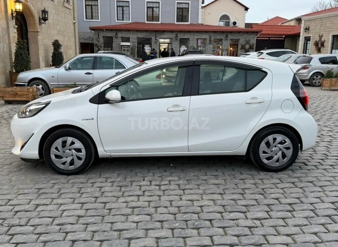 Toyota Aqua 2019, 89,000 km - 1.5 l - Bakı