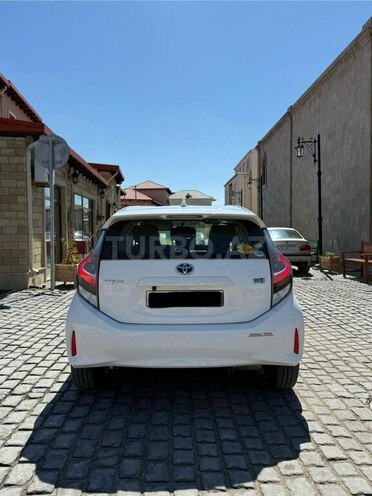 Toyota Aqua 2019, 89,000 km - 1.5 l - Bakı