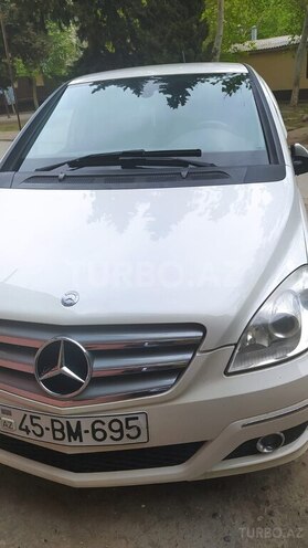 Mercedes B 170 2010, 176,000 km - 1.7 l - Mingəçevir