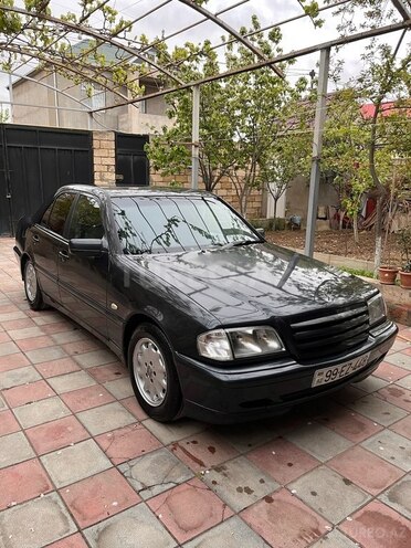 Mercedes C 180 1998, 280,000 km - 1.8 л - Sumqayıt