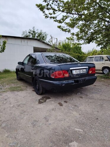 Mercedes E 230 1995, 980,089 km - 2.3 l - Ağdaş