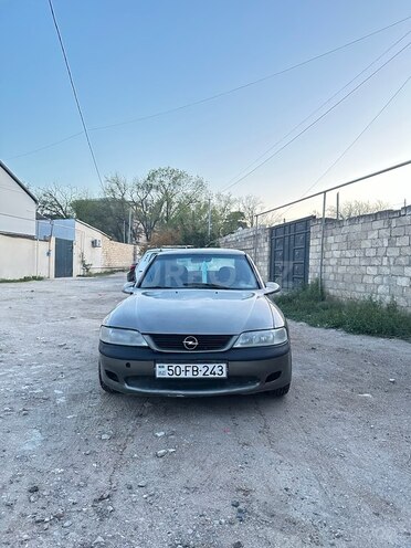 Opel Vectra 1996, 373,000 km - 1.8 l - Sumqayıt
