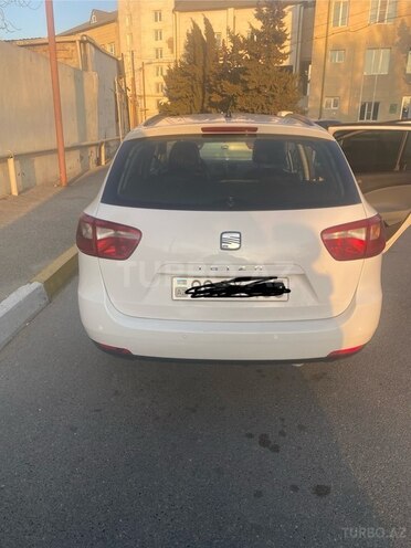 SEAT Ibiza-2