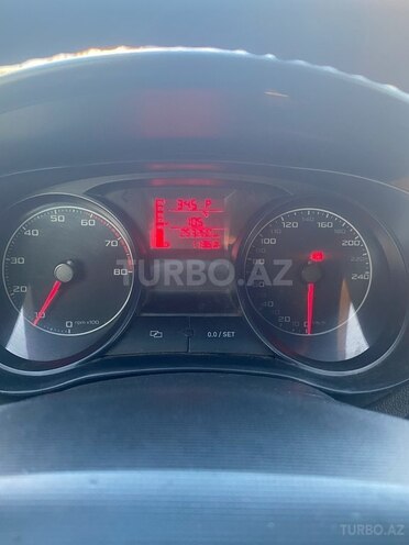 SEAT Ibiza-5