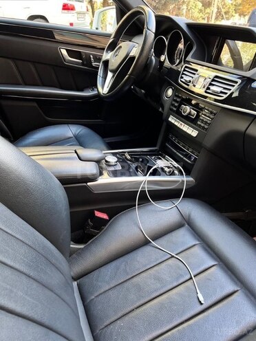 Mercedes E 220 d 2014, 268,000 km - 2.2 l - Bakı