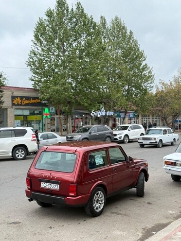 LADA (VAZ) Niva 2018, 110,000 km - 1.7 l - Ağdam