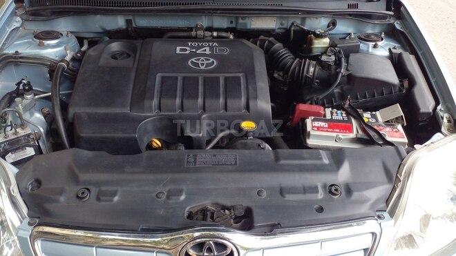 Toyota Corolla 2006, 258,000 km - 1.4 l - Yevlax