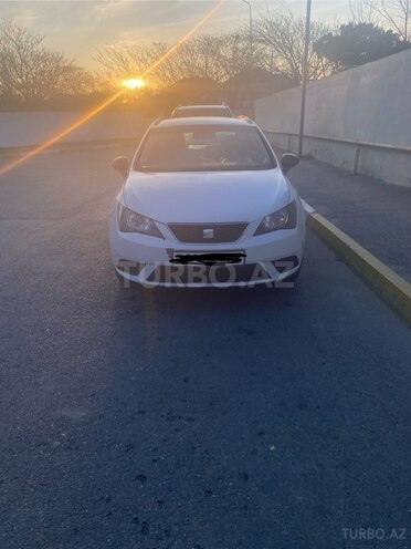 SEAT Ibiza-1