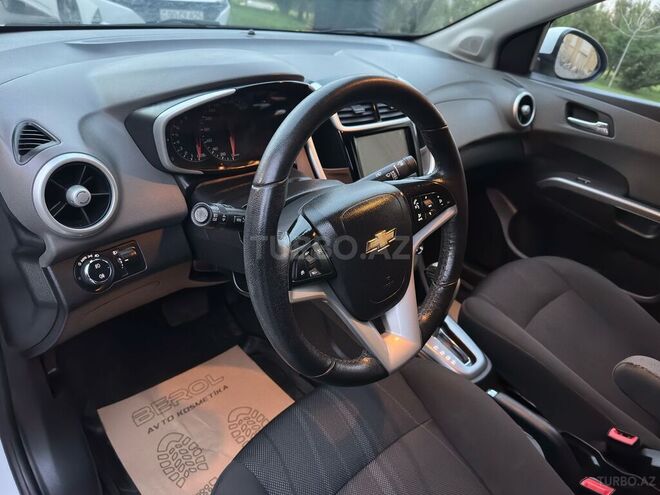 Chevrolet Aveo 2018, 97,300 km - 1.4 l - Bakı