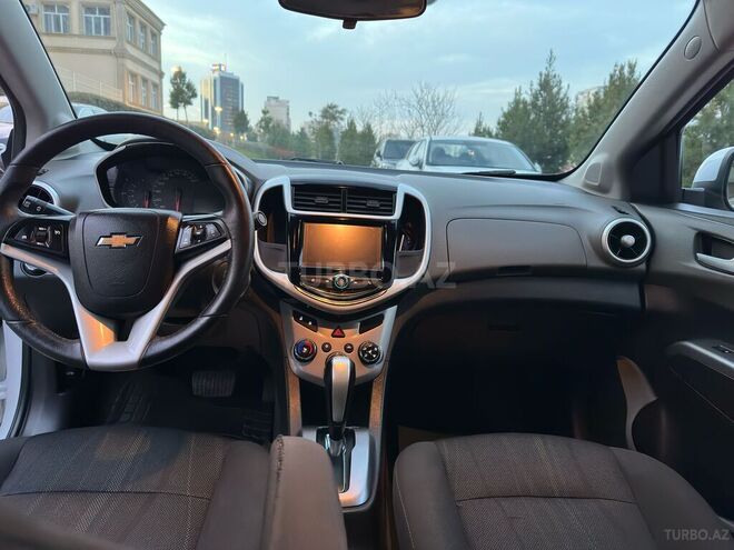 Chevrolet Aveo 2018, 97,300 km - 1.4 l - Bakı