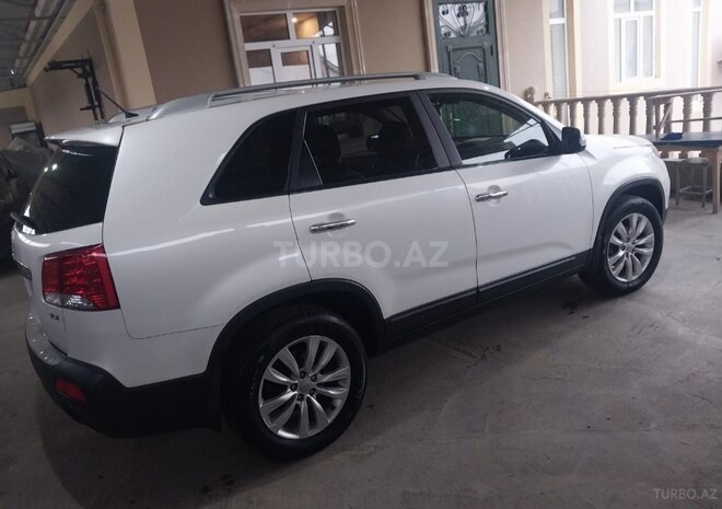 Kia Sorento 2011, 215,000 km - 2.0 l - Sumqayıt