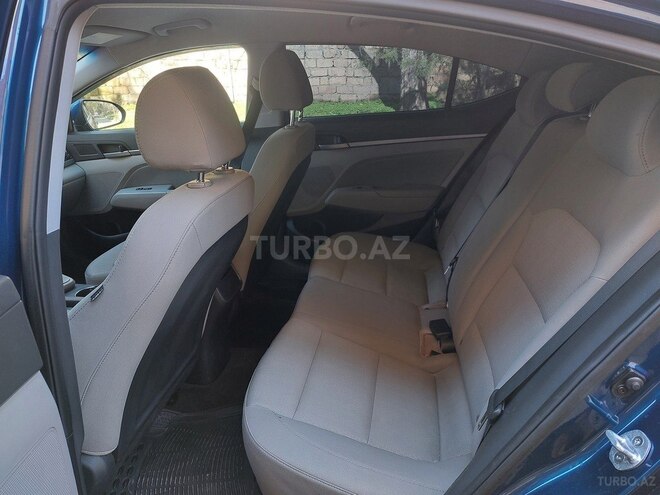 Hyundai Elantra 2017, 177,028 km - 2.0 l - Bakı