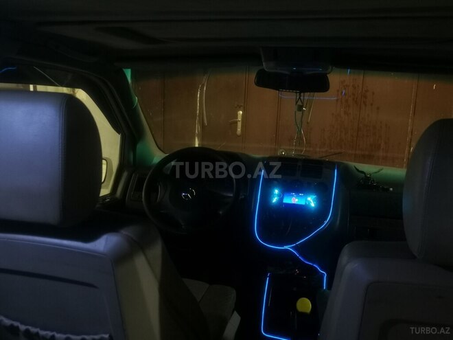 Mercedes Vito 111 2003, 379,000 km - 2.2 л - Bakı