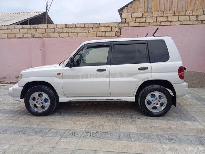 Mitsubishi Pajero io 2000, 250,000 km - 2.0 л - Sumqayıt