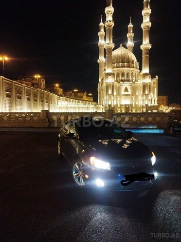 Chevrolet Cruze 2011, 302,000 km - 1.4 l - Quba