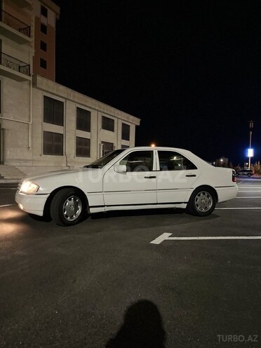 Mercedes C 220 1995, 492,942 km - 2.2 l - Sumqayıt