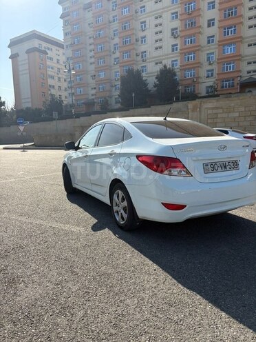 Hyundai Accent 2012, 170,000 km - 1.6 l - Bakı