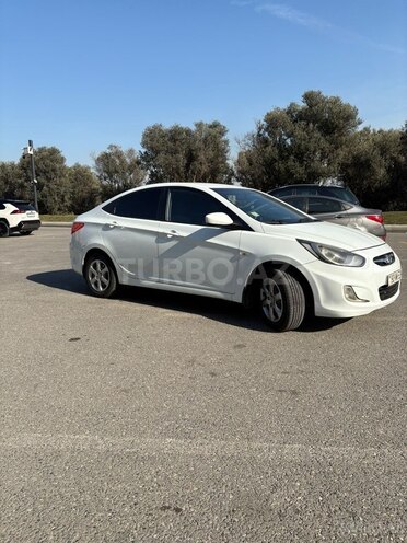 Hyundai Accent 2012, 170,000 km - 1.6 l - Bakı