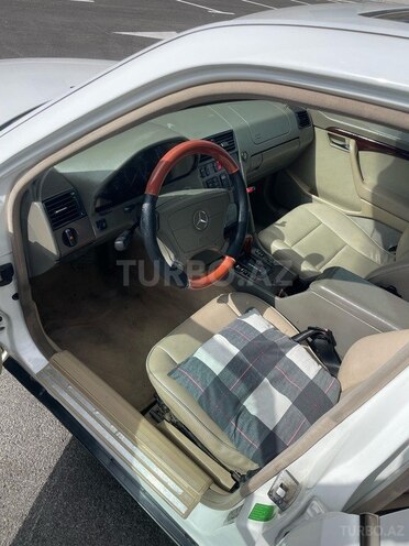 Mercedes C 220 1995, 492,942 km - 2.2 l - Sumqayıt