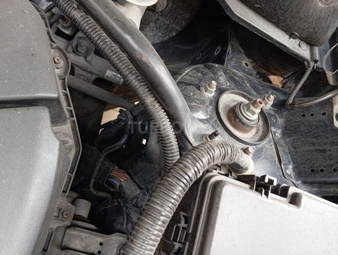 Honda CR-V 2004, 163,000 km - 2.4 l - Bakı