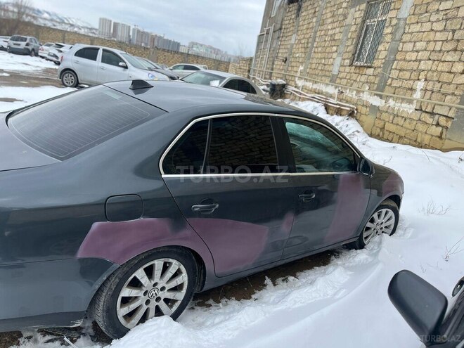 Volkswagen Jetta 2009, 370,000 km - 2.5 l - Bakı