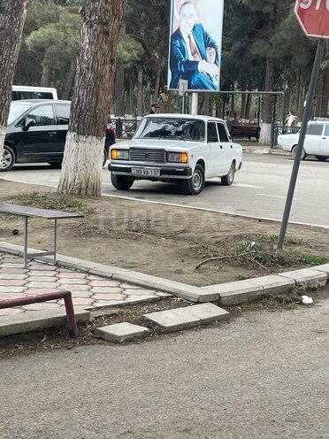 LADA (VAZ) 2107 2009, 90,000 km - 1.6 l - Şirvan