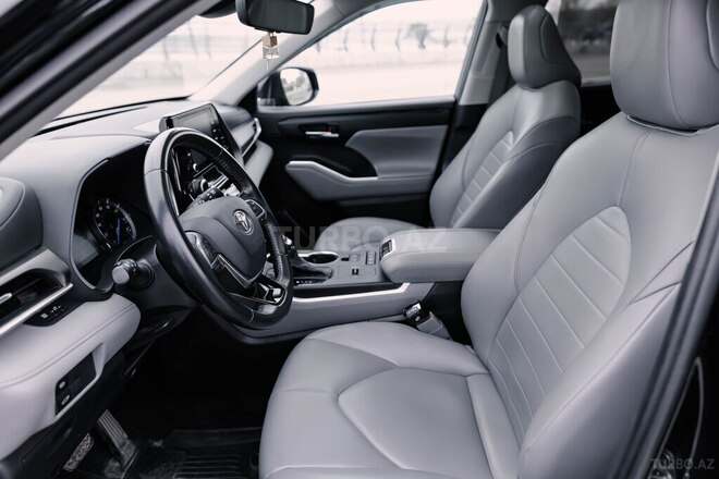 Toyota Highlander 2022, 104,000 km - 2.5 l - Bakı